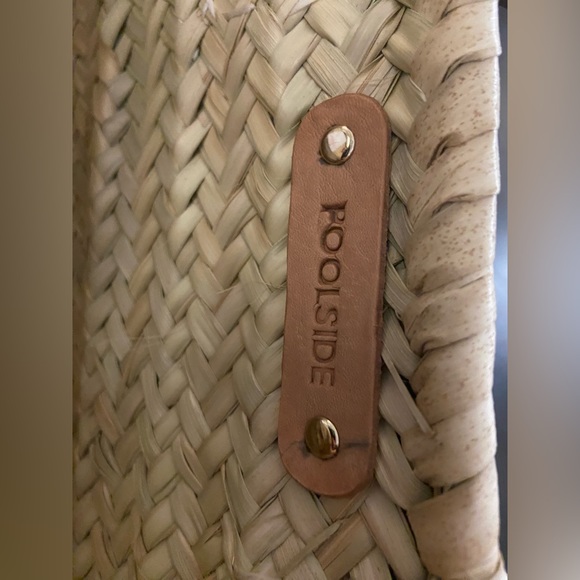 Poolside Large Beach Tote NWT (no text) - Picture 5 of 7